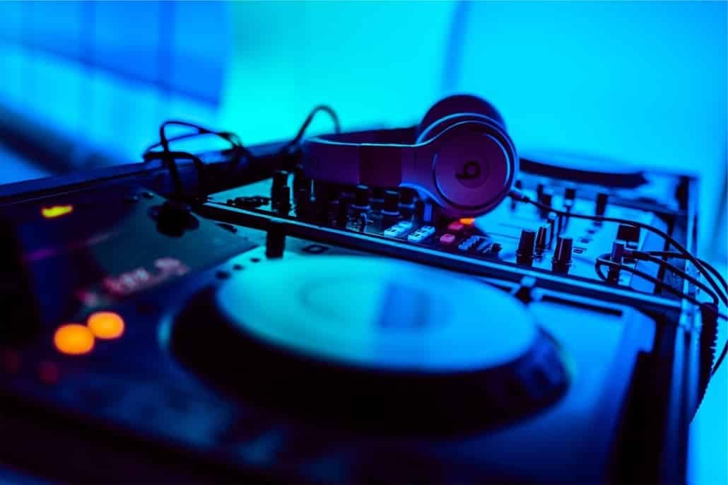 Auf nach oben mit DJ-Oberösterreich: Musikalische Höhenflüge garantiert