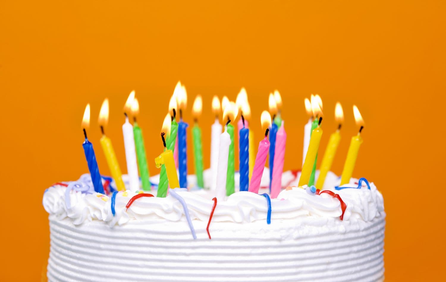Geburtstag für den Mann: So Finden Sie die richtigen Worte für Ihren Ehemann, Freund, Vater oder Bruder