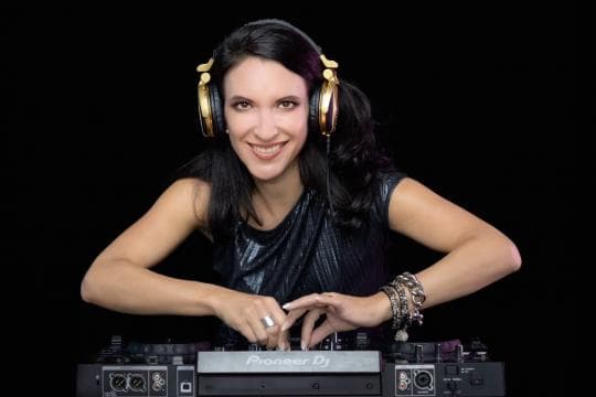 Die Magie von DJ-Salzburg: Klänge, die Geschichten erzählen