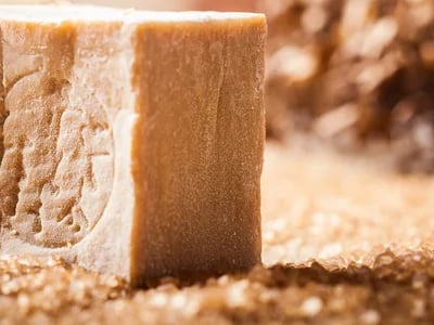 Natürliche Schönheitspflege mit Aleppo Seife von NATURHAUS GmbH: Für Menschen, die die Natur lieben und auf nachhaltige Produkte vertrauen