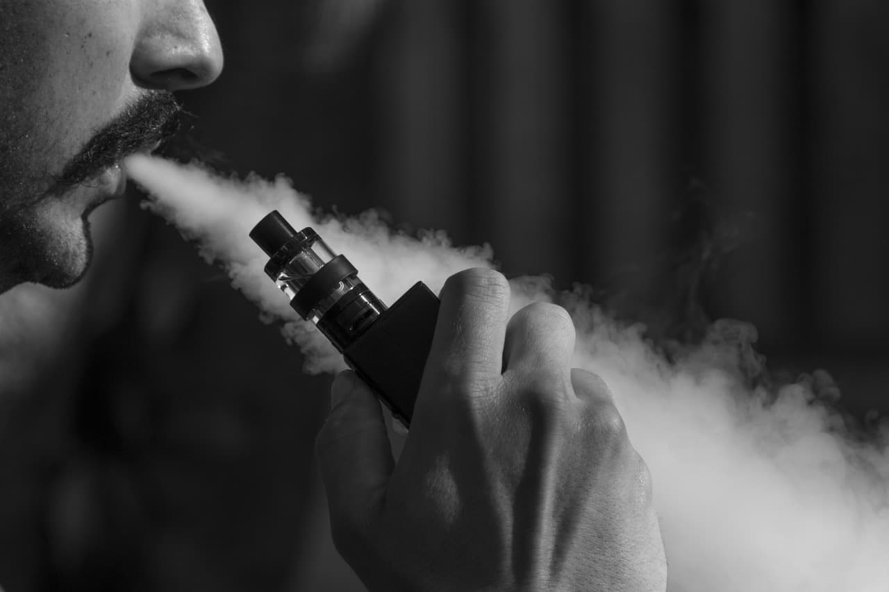 Hol dir die Al Fakher 30K Hypermax – dein zuverlässiger Begleiter für langen Dampfgenuss
