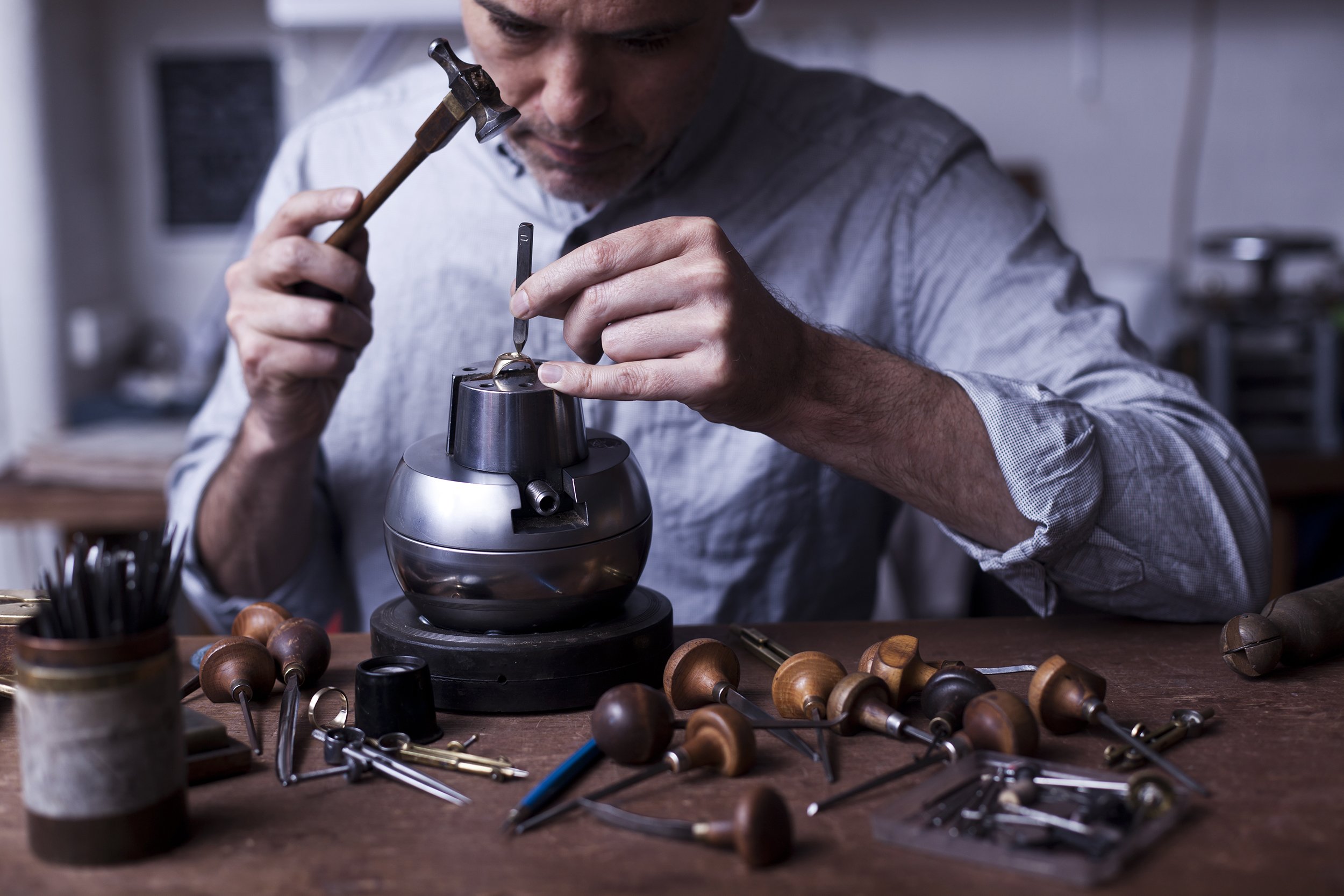 Finde Handwerker und vergleiche Angebote – Schnell und unkompliziert