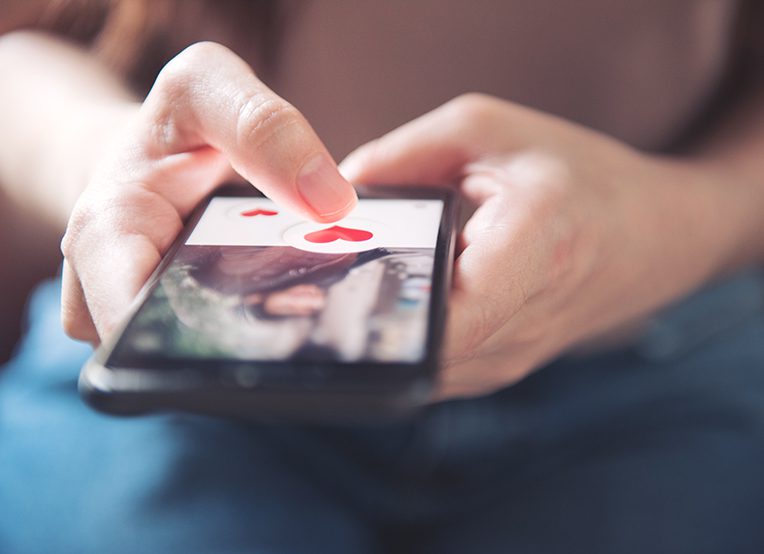 Letzte Folge Verpasst? Entdecken Sie Herzergreifende Geschichten Über Badoo-Partnerschaften