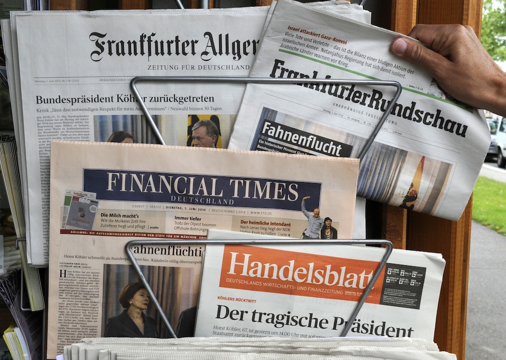 German News: Немецкий канцлер обсуждает международные отношения