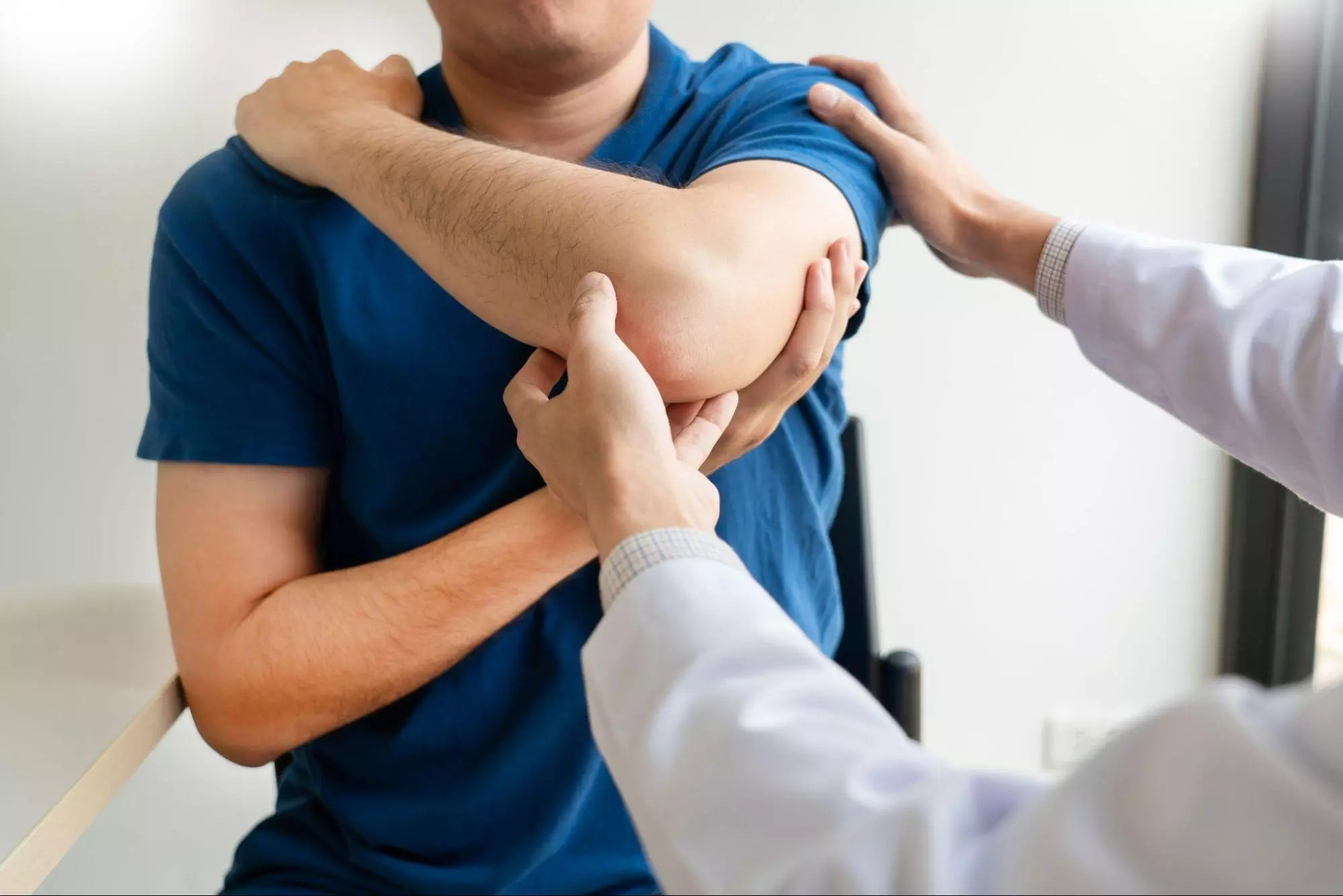 Physiotherapie Hausbesuche in der Nähe – Bequeme Behandlungen direkt bei Ihnen zu Hause